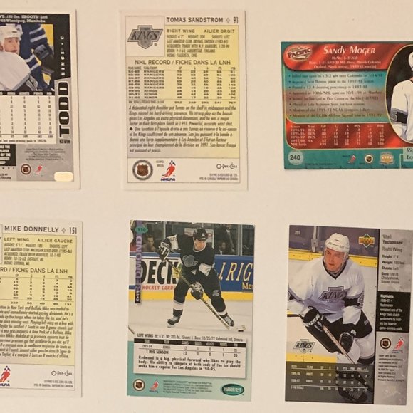 Los Angeles Kings Vintage NHL Hockey Cards - Lot of 20 w/ Robitaille, Kurri - Picture 5 of 7